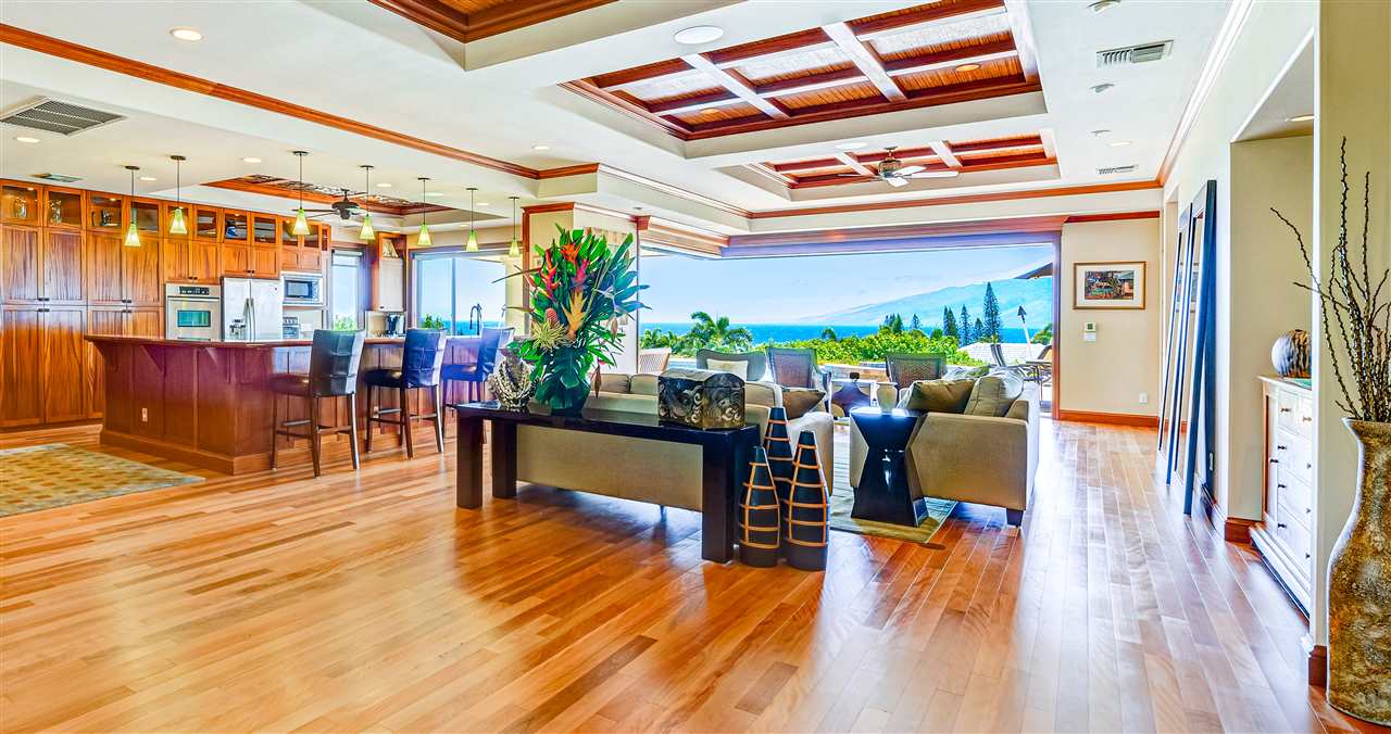 228 Crestview Road Lahaina, HI 96761 - Photo 2 of 26 Gallery Image 2