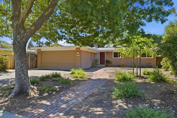 $7,500 | 3778 Corina Way, Palo Alto, CA 94303