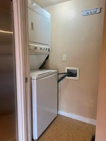 $1,500 | 4777 Cedar Springs Road, Unit 7N, Dallas, TX 75219