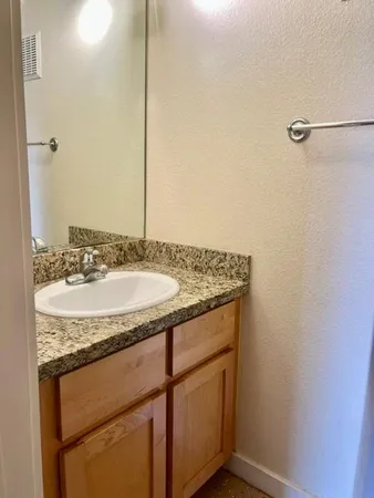 $1,500 | 4777 Cedar Springs Road, Unit 7N, Dallas, TX 75219
