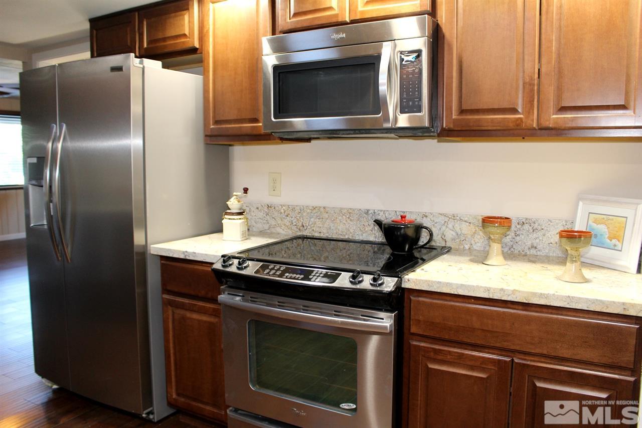 3460 Cashill Boulevard Reno, NV 89509 - Photo 8 of 25 Photo 8