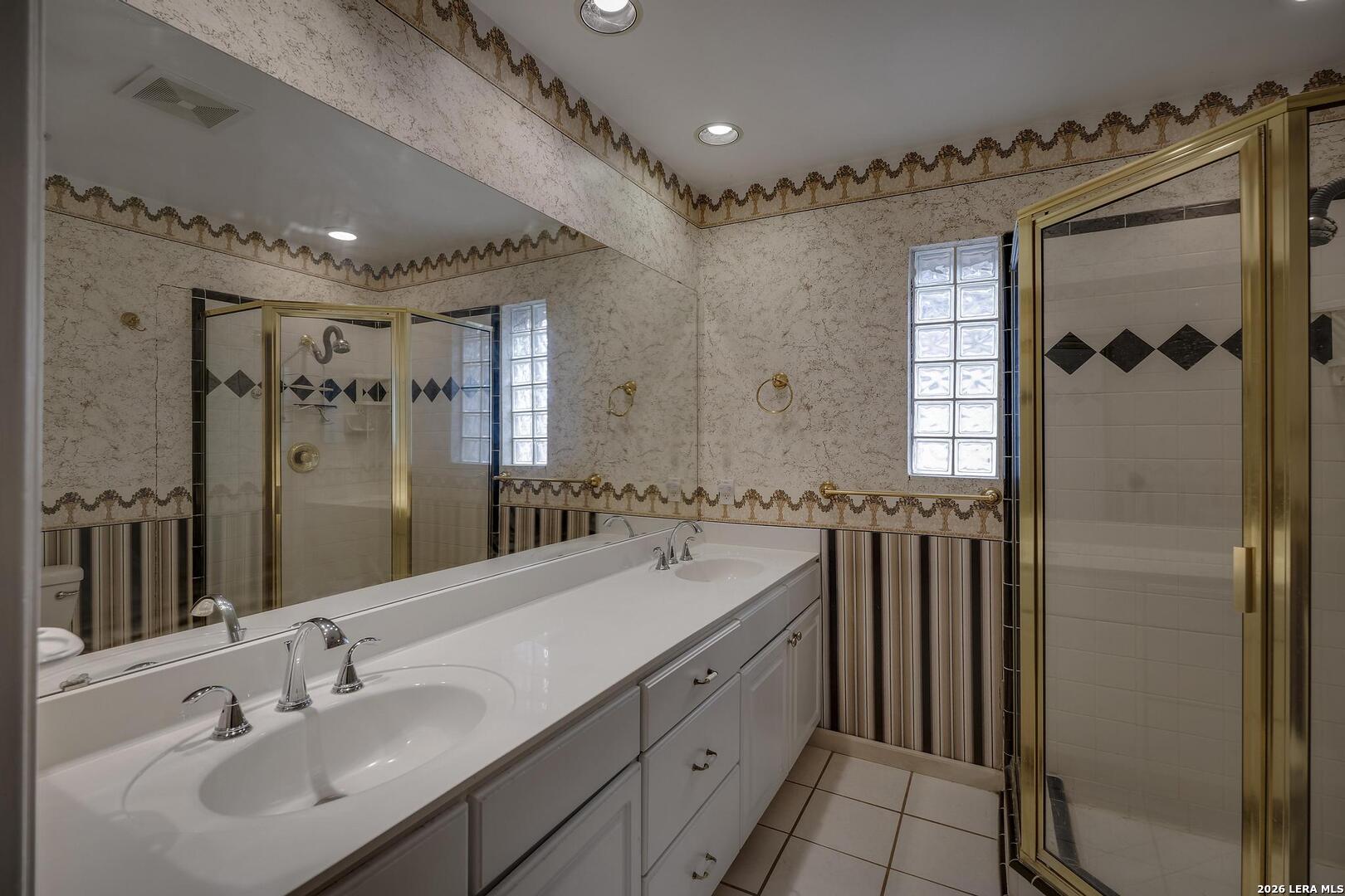 602 Moorside Drive Windcrest, TX 78239 - Photo 16 of 25