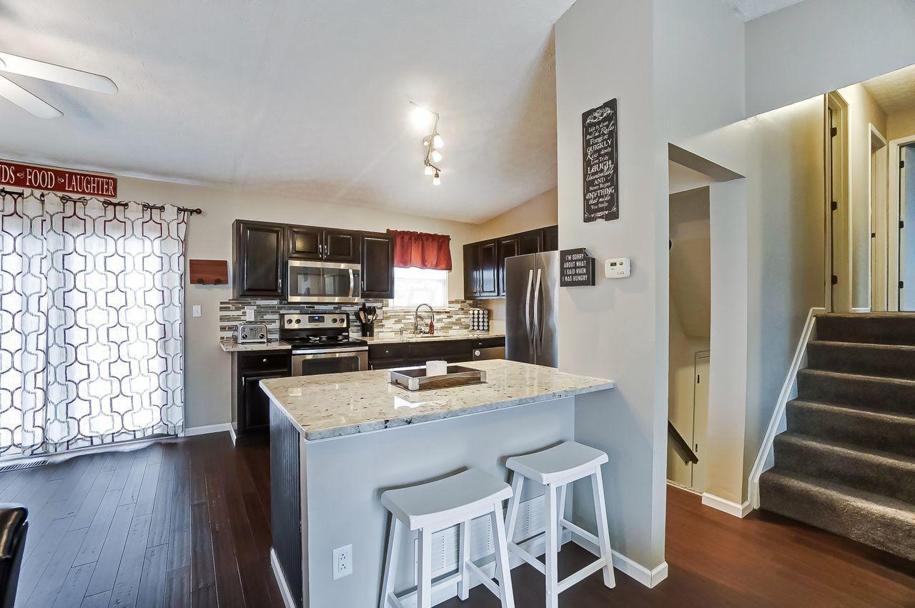 2024 Wolverhampton Road Powell, OH 43065 - Photo 11 of 33 Gallery Image 11