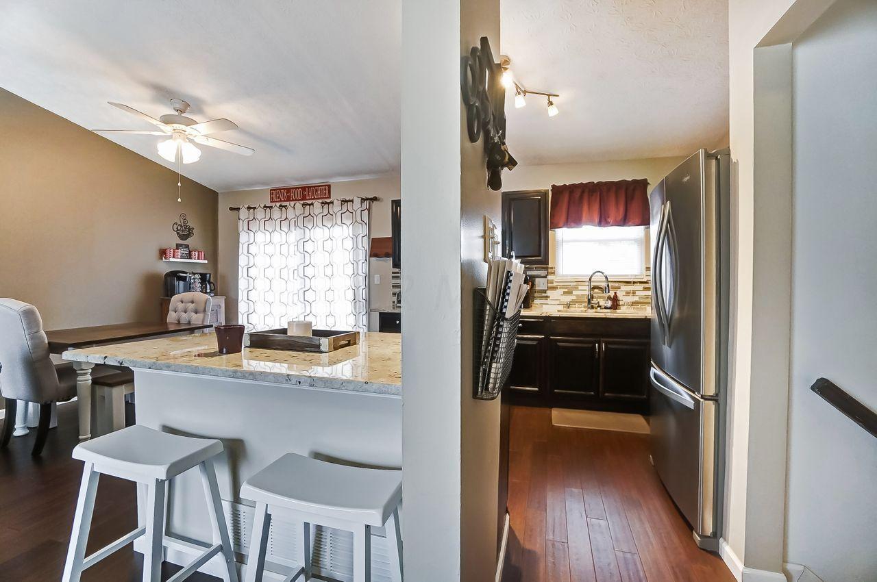 2024 Wolverhampton Road Powell, OH 43065 - Photo 10 of 33 Gallery Image 10