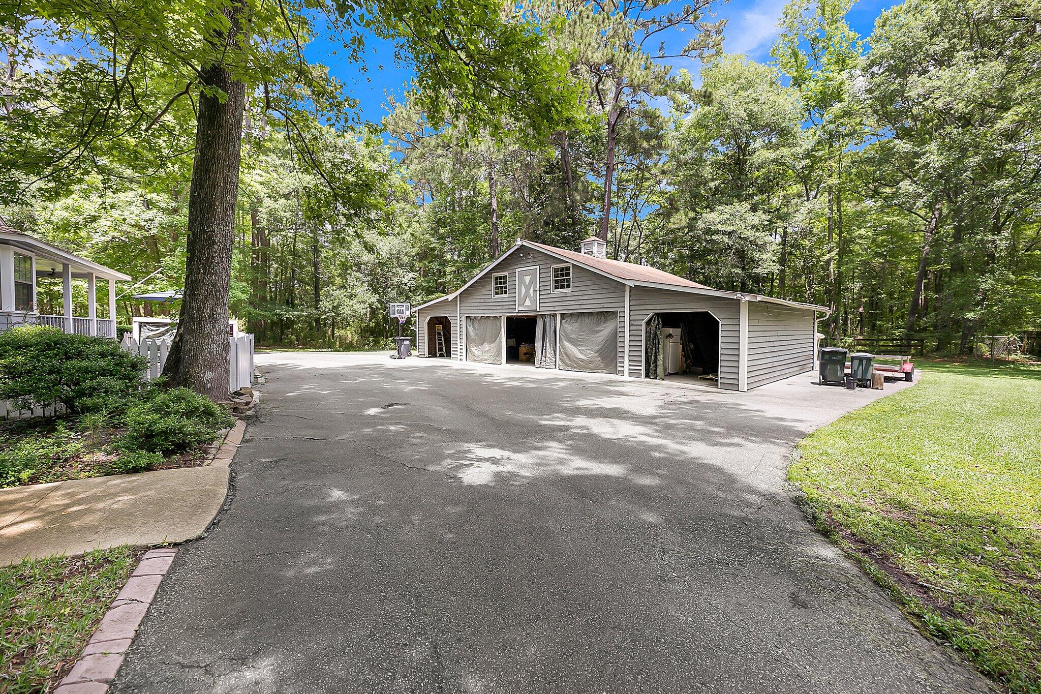 100 County Rd S-18-417 Summerville, SC 29483 - Photo 4 of 48 100 Cantering Hills Lane