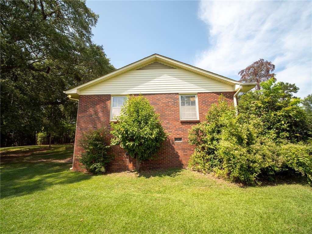 5581 Highway 252 Donalds, SC 29638 - Photo 3 of 23 Gallery Image 3