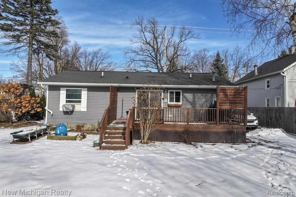 906 Main Street Fenton, MI 48430 - Photo 11 of 45 Gallery Image 11
