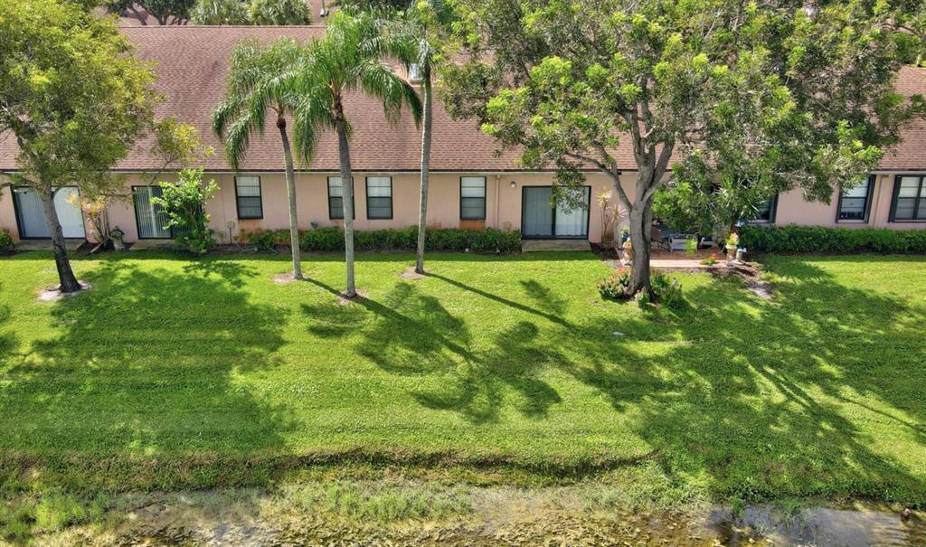 8351 Sunmeadow Lane Boca Raton, FL 33496 - Photo 3 of 12 photo 2- 8351