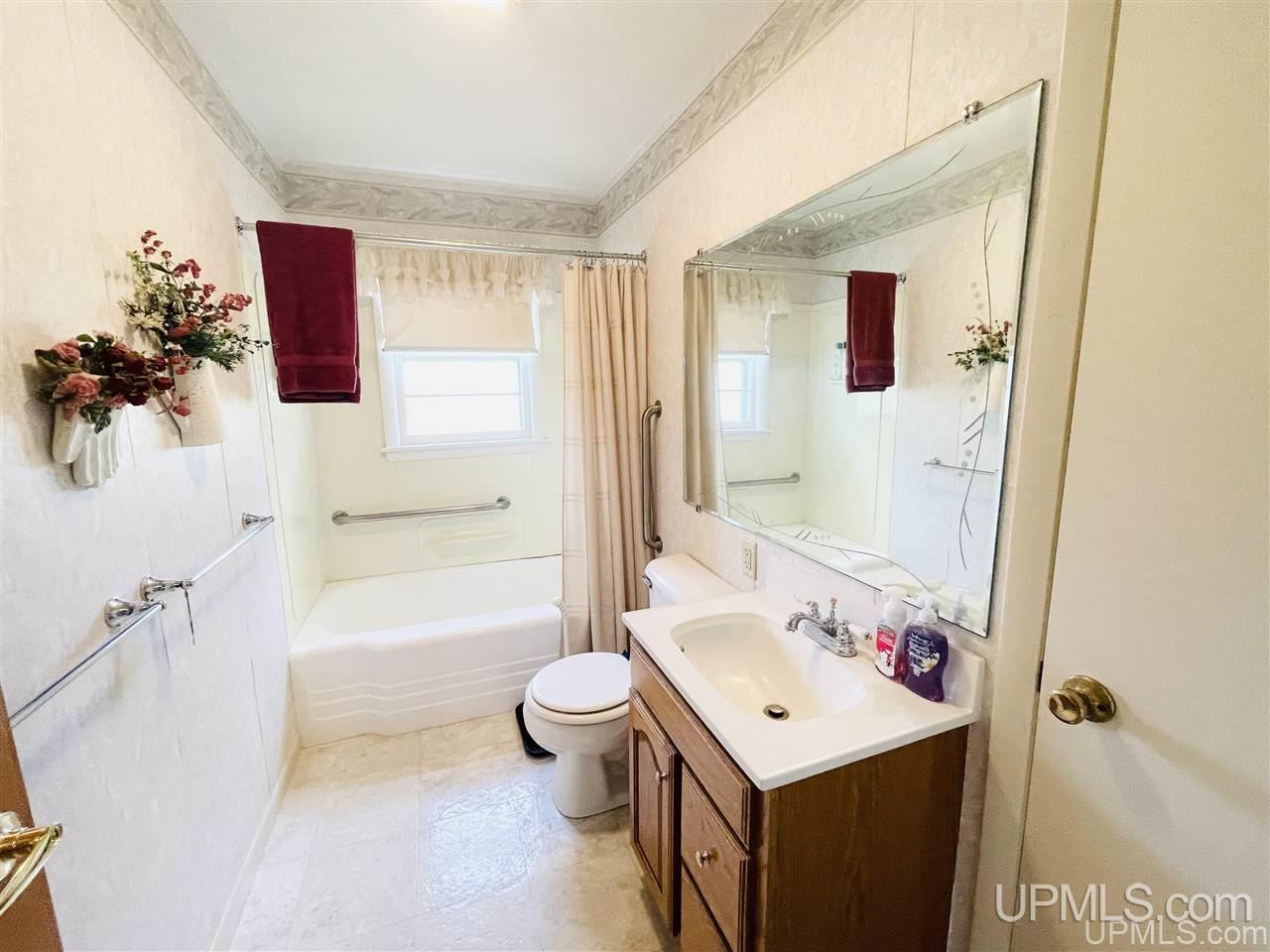 2485 F Road Bark River, MI 49807 - Photo 24 of 30