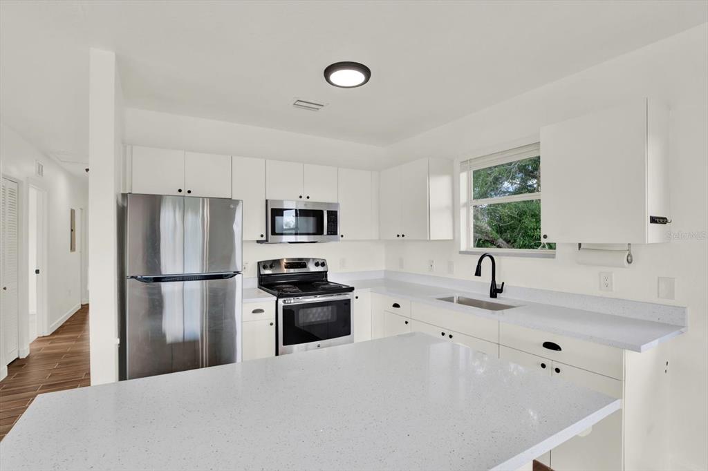 464 Logue Road Myakka City, FL 34251 - Photo 18 of 46