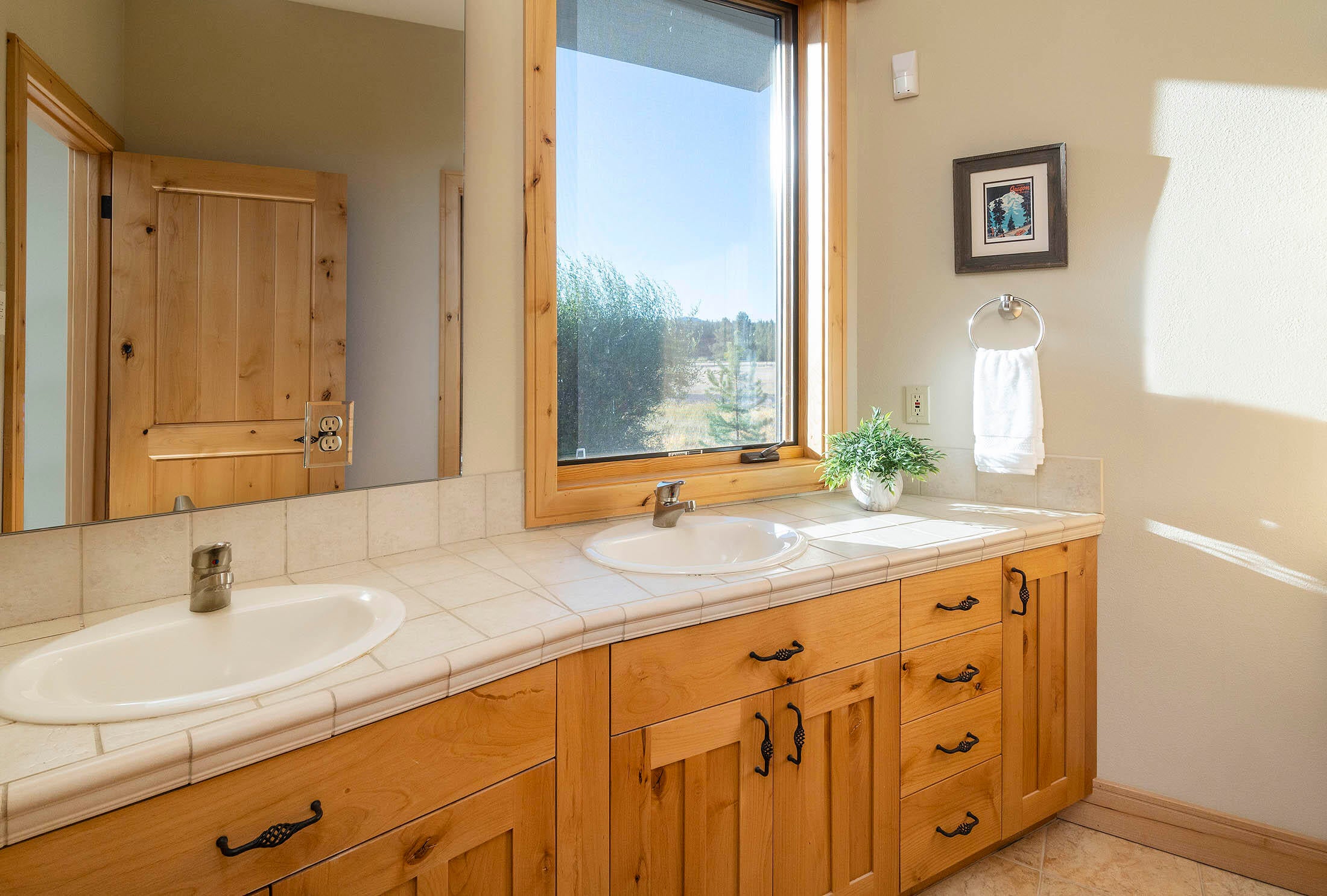 56946 River Road Sunriver, OR 97707 - Photo 31 of 44 031