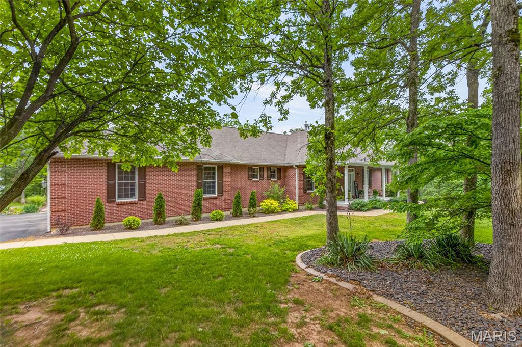 414 Silver Creek Road Farmington, MO 63640 - Photo 3 of 86