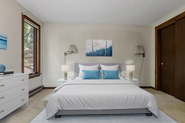 $399,999 | 49 Old Beach Circle, Grantham, NH 03753