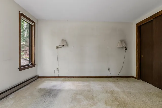 $399,999 | 49 Old Beach Circle, Grantham, NH 03753