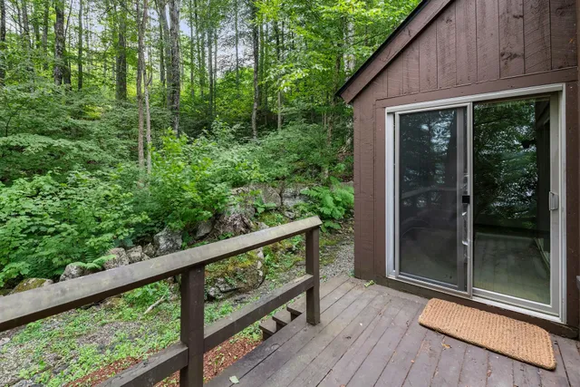 $399,999 | 49 Old Beach Circle, Grantham, NH 03753