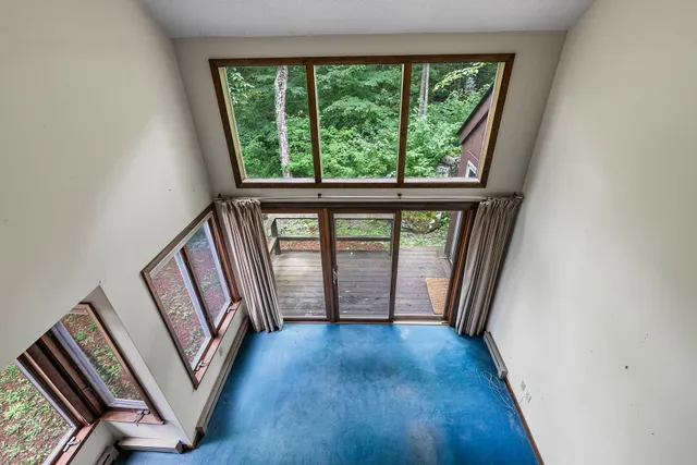 $399,999 | 49 Old Beach Circle, Grantham, NH 03753