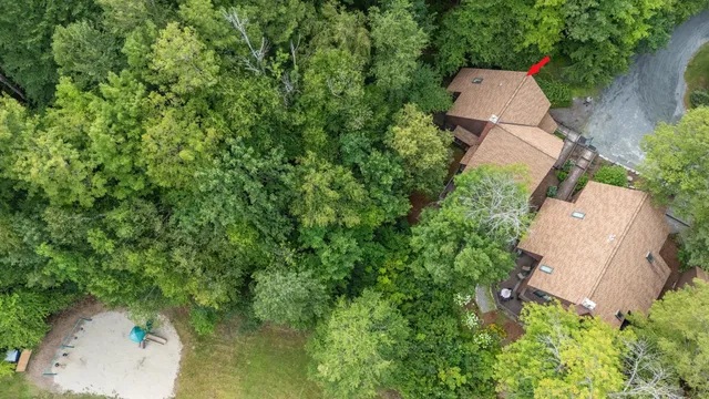 $399,999 | 49 Old Beach Circle, Grantham, NH 03753