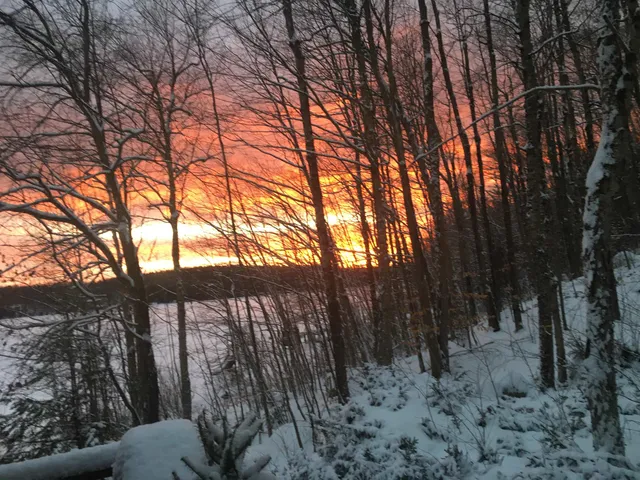 $399,999 | 49 Old Beach Circle, Grantham, NH 03753