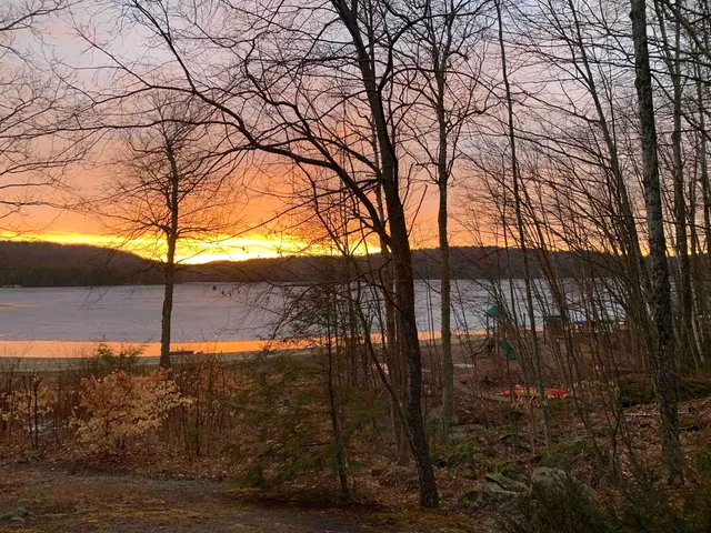 $399,999 | 49 Old Beach Circle, Grantham, NH 03753