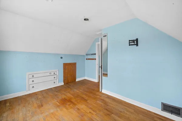 $149,900 | 2815 South 91st Street, West Allis, WI 53227