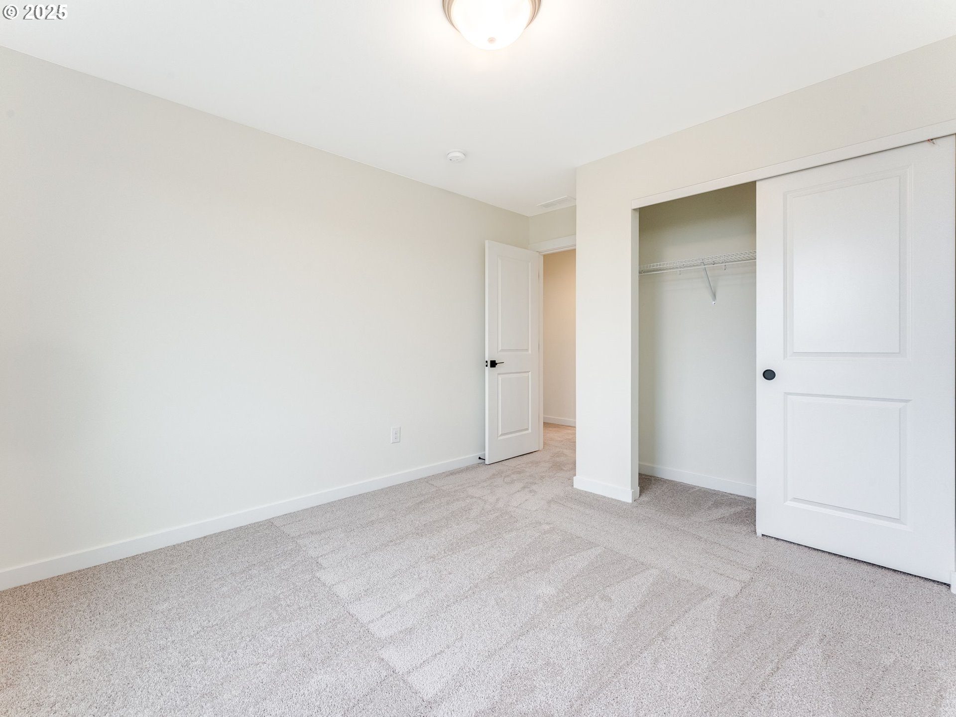 1019 Northwest 178th Street Ridgefield, WA 98642 - Photo 12 of 43 Gallery Image 12