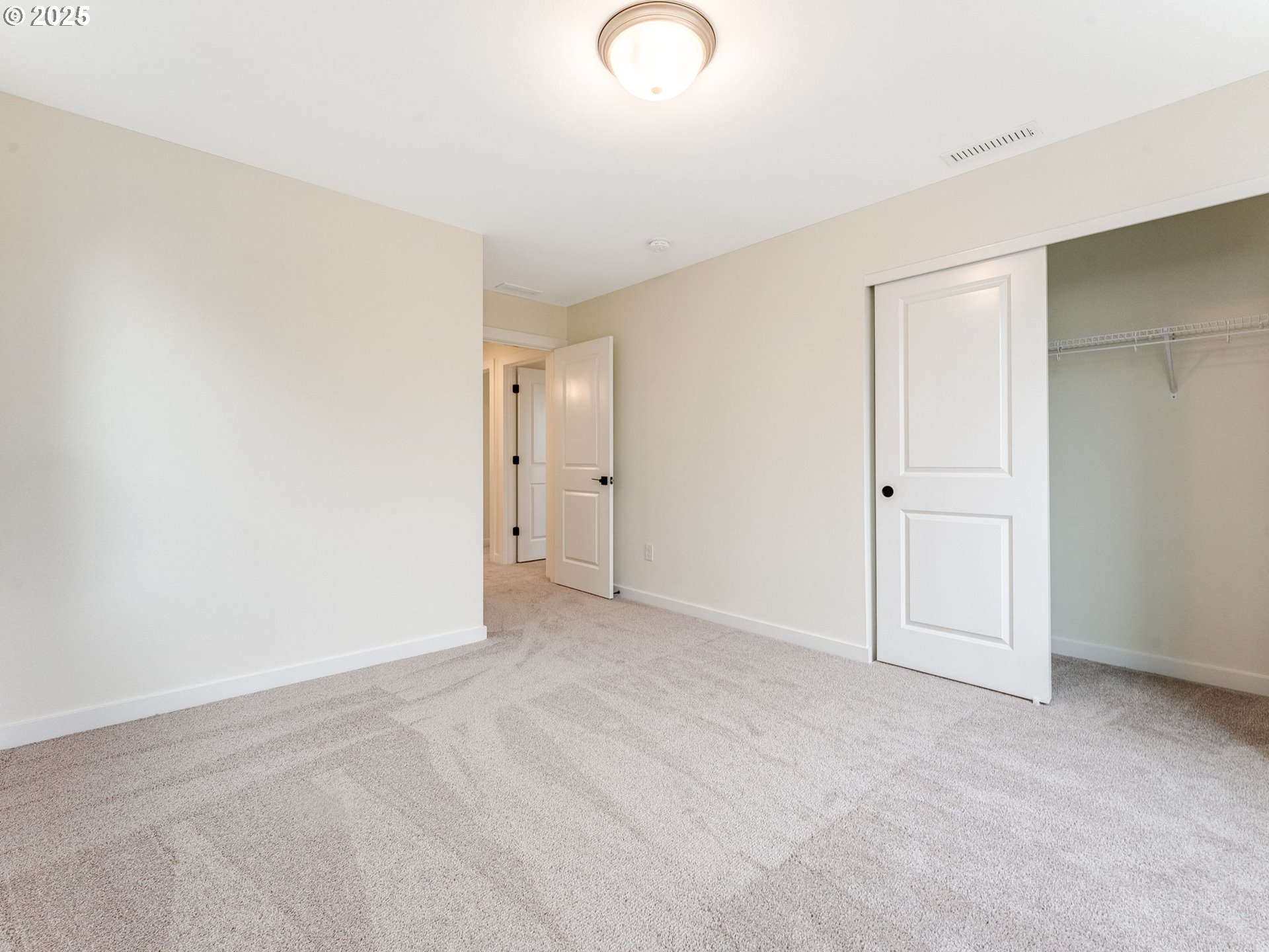 1019 Northwest 178th Street Ridgefield, WA 98642 - Photo 16 of 43 Gallery Image 16