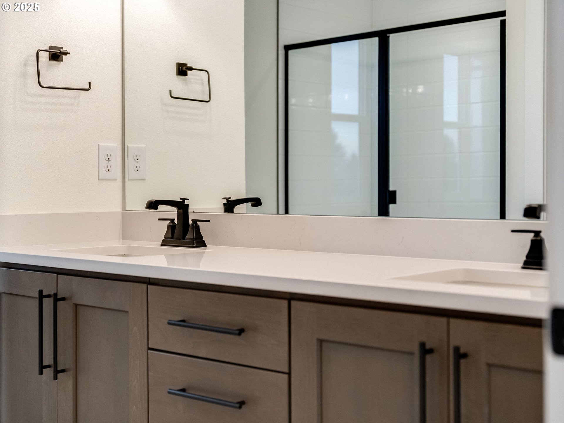1019 Northwest 178th Street Ridgefield, WA 98642 - Photo 18 of 43 Gallery Image 18