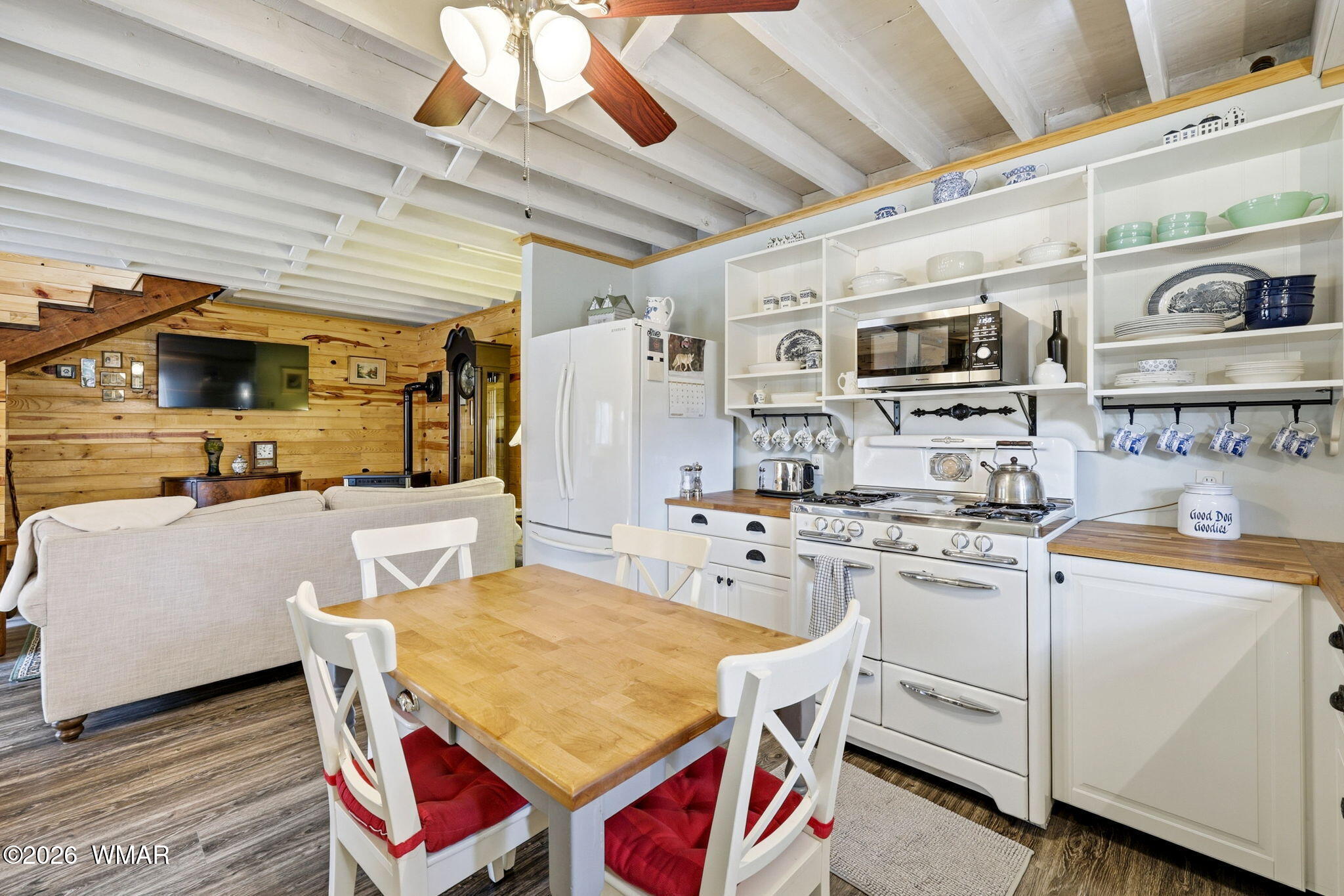 2056 Lone Mountain Road Overgaard, AZ 85933 - Photo 13 of 39 2056LoneMountainRd-HeberOvergaard-AZ-13