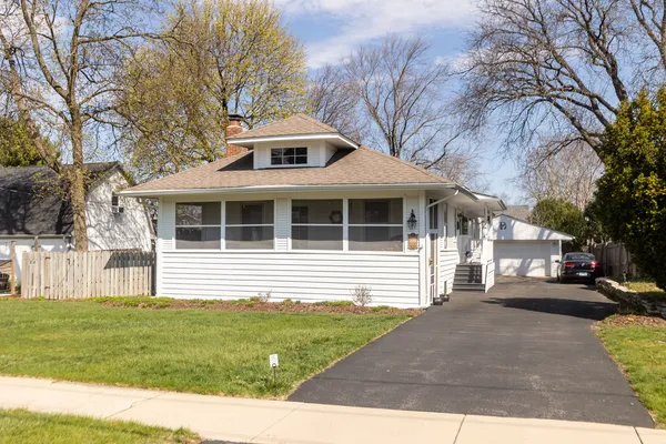 $543,900 | 219 West Oak Avenue, Wheaton, IL 60187