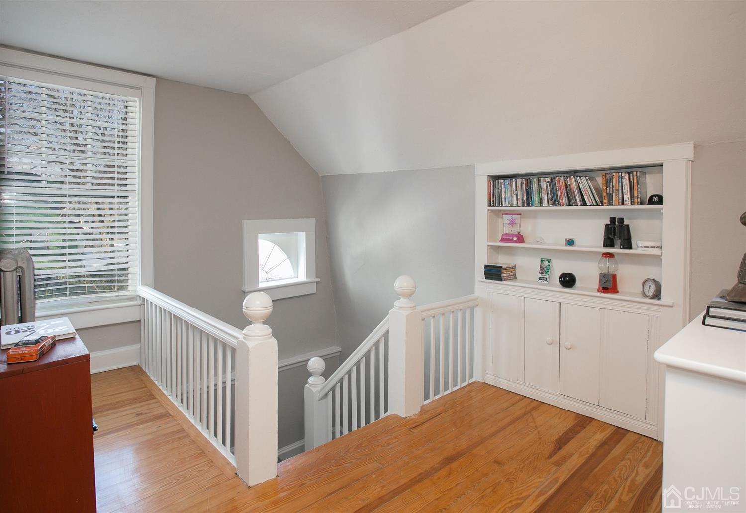 68 Rector Street Metuchen, NJ 08840 - Photo 30 of 40 a bedroom with a bed and a window