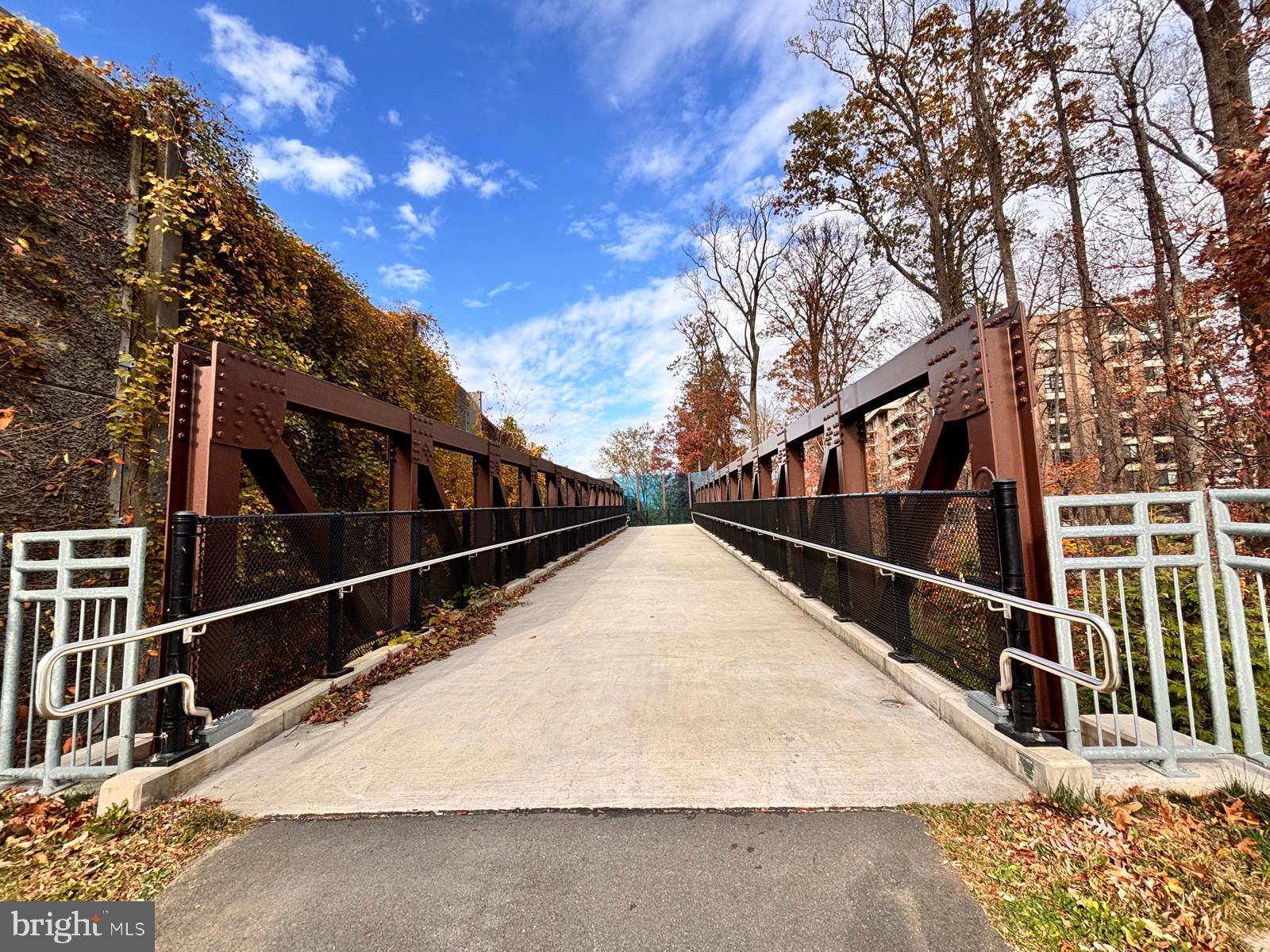 1914 Wilson Lane, Unit 202 McLean, VA 22102 - Photo 35 of 42 a view of balcony