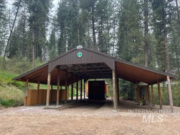 $285,000 | 9 Leisure Lane, Garden Valley, ID 83622