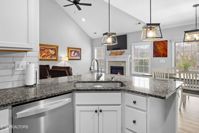 $540,000 | 10137 Songbird Lane, Knoxville, TN 37931