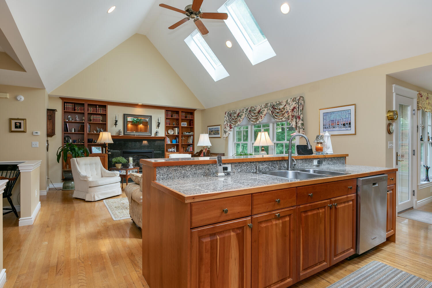 34 Landing Road Saco, ME 04072 - Photo 11 of 53 Kitchen
