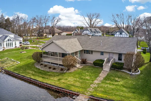 $875,000 | 62546 Diamond View Drive, Cassopolis, MI 49031