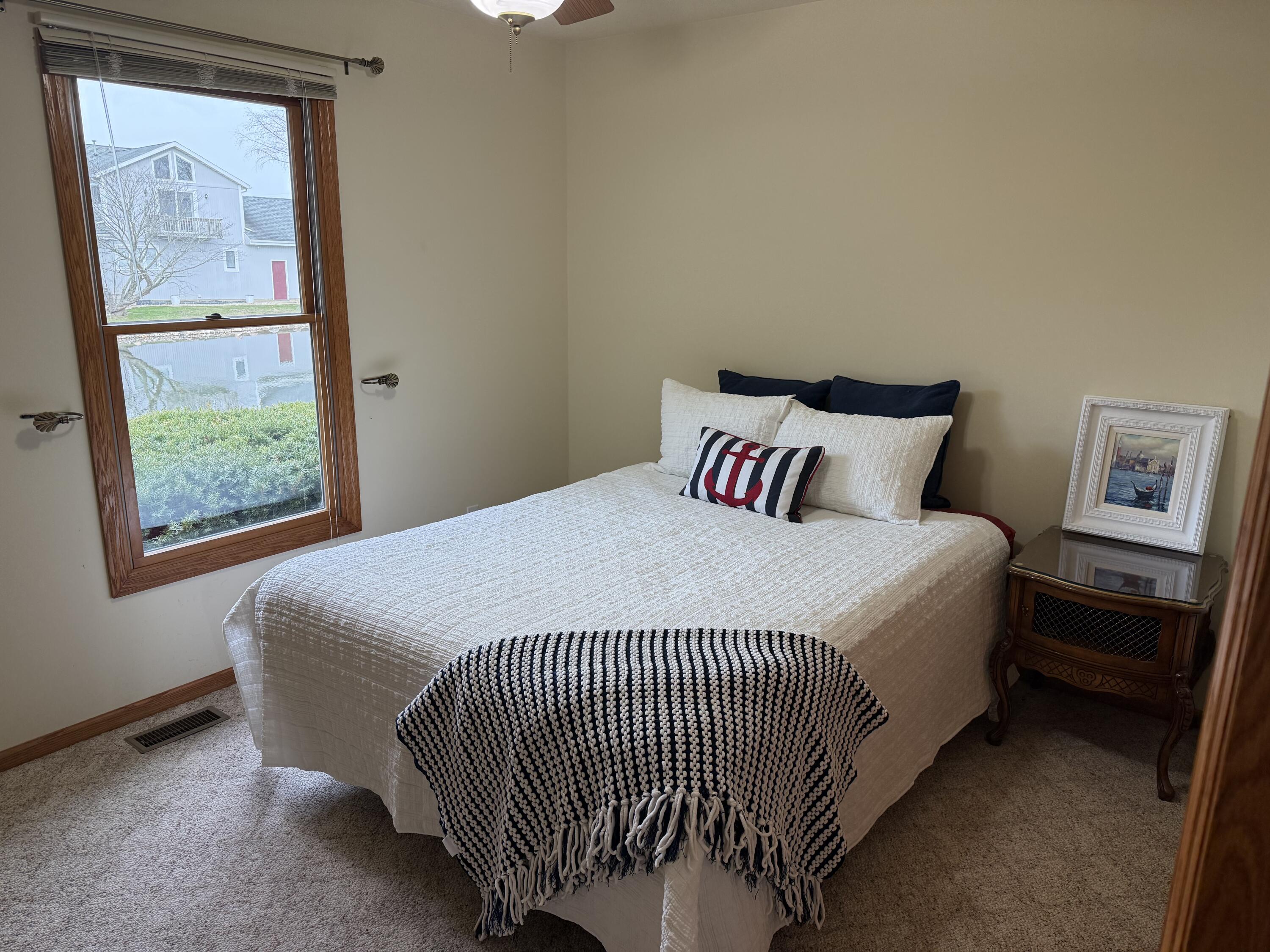 62546 Diamond View Drive Cassopolis, MI 49031 - Photo 26 of 48 Bed 2