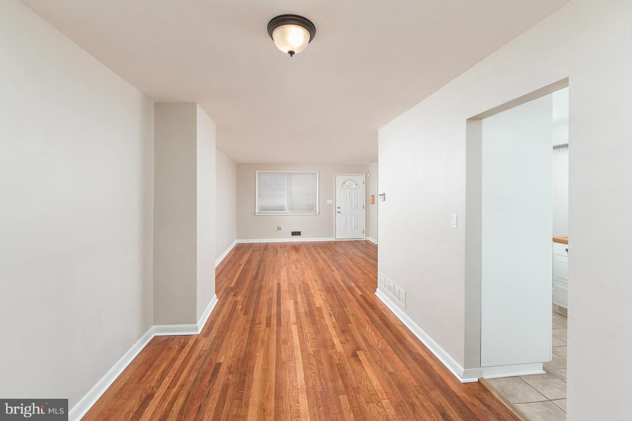 2125 Pitney Road Baltimore, MD 21234 - Photo 9 of 30 Dining Room