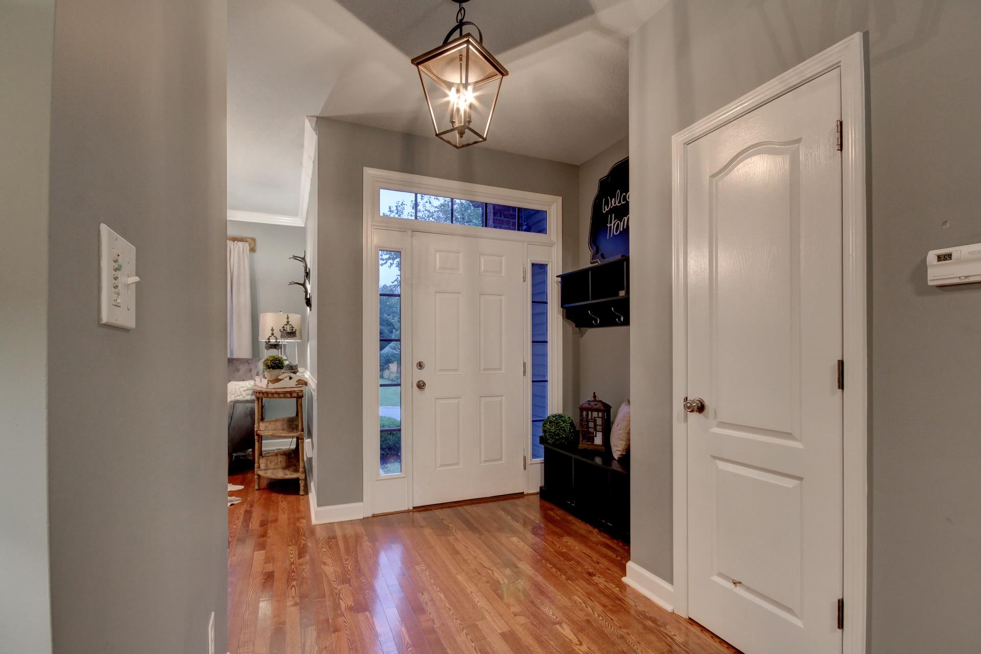 967 South Ridge Trail Clarksville, TN 37043 - Photo 3 of 28 Gallery Image 3