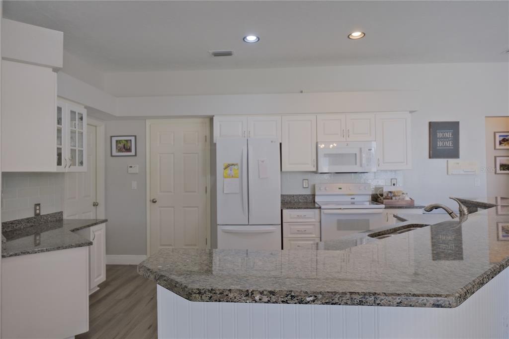 594 Pine Ranch East Road Osprey, FL 34229 - Photo 23 of 57 Gallery Image 23