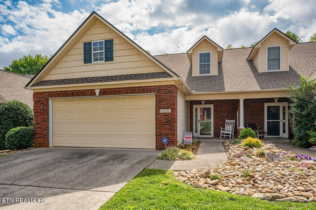 3530 Pebblebrook Way Knoxville, TN 37921 - Photo 2 of 41 End unit attached on one side