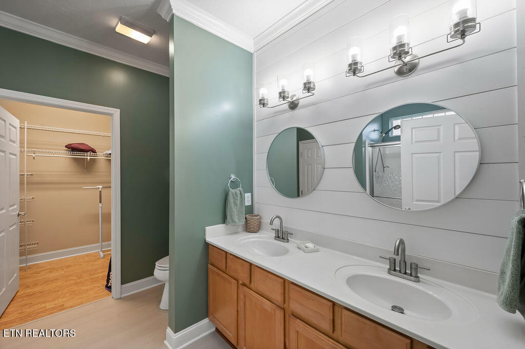 3530 Pebblebrook Way Knoxville, TN 37921 - Photo 31 of 41 Primary bath