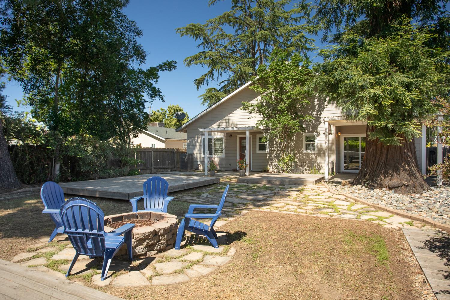 1835 Magnolia Street Gridley, CA 95948 - Photo 21 of 53 a view of a house with backyard porch and sitting area