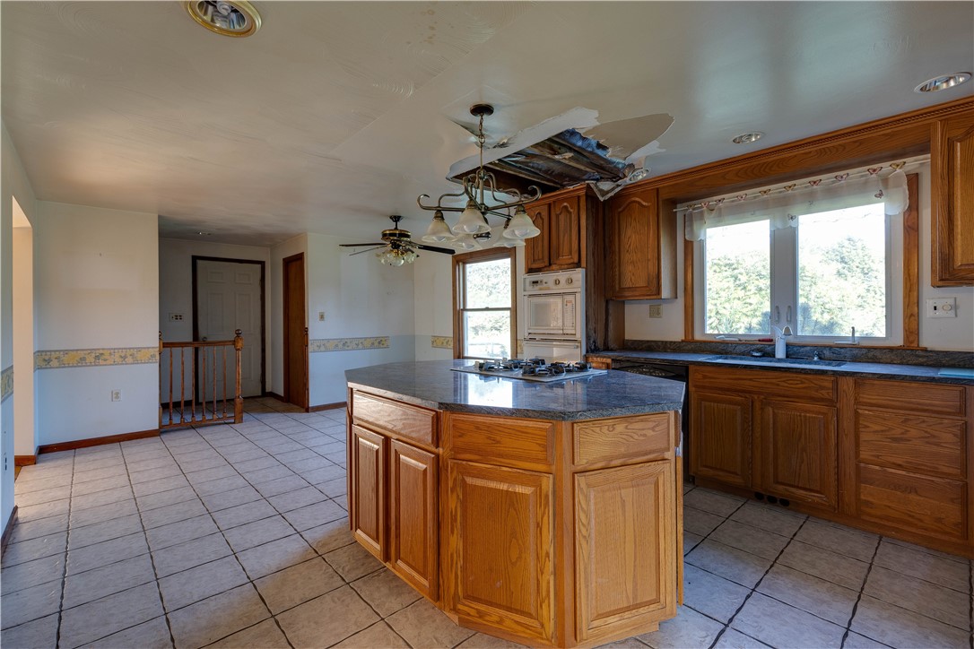 2480 Ridge Road Ontario, NY 14519 - Photo 14 of 37