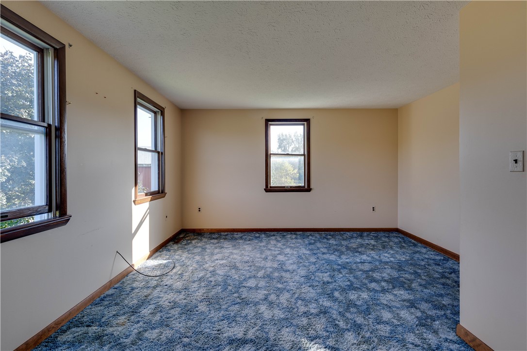 2480 Ridge Road Ontario, NY 14519 - Photo 23 of 37 Bedroom