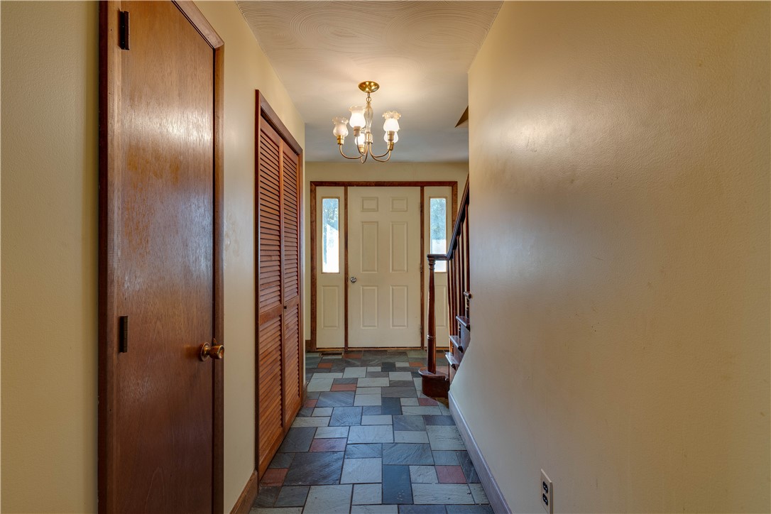 2480 Ridge Road Ontario, NY 14519 - Photo 6 of 37 Foyer and Center Hallway