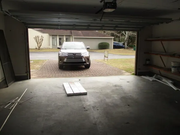 $2,400 | 700 Bay Drive, Unit 1010, Niceville, FL 32578