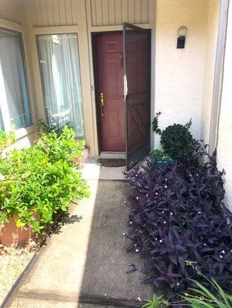 $2,400 | 700 Bay Drive, Unit 1010, Niceville, FL 32578