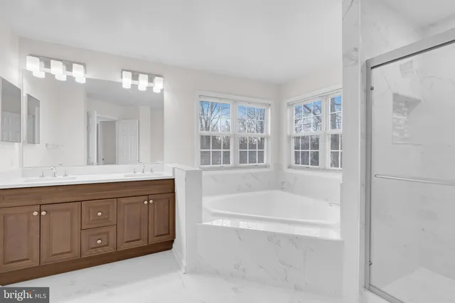 $849,900 | 13684 Bridlewood Drive, Gainesville, VA 20155