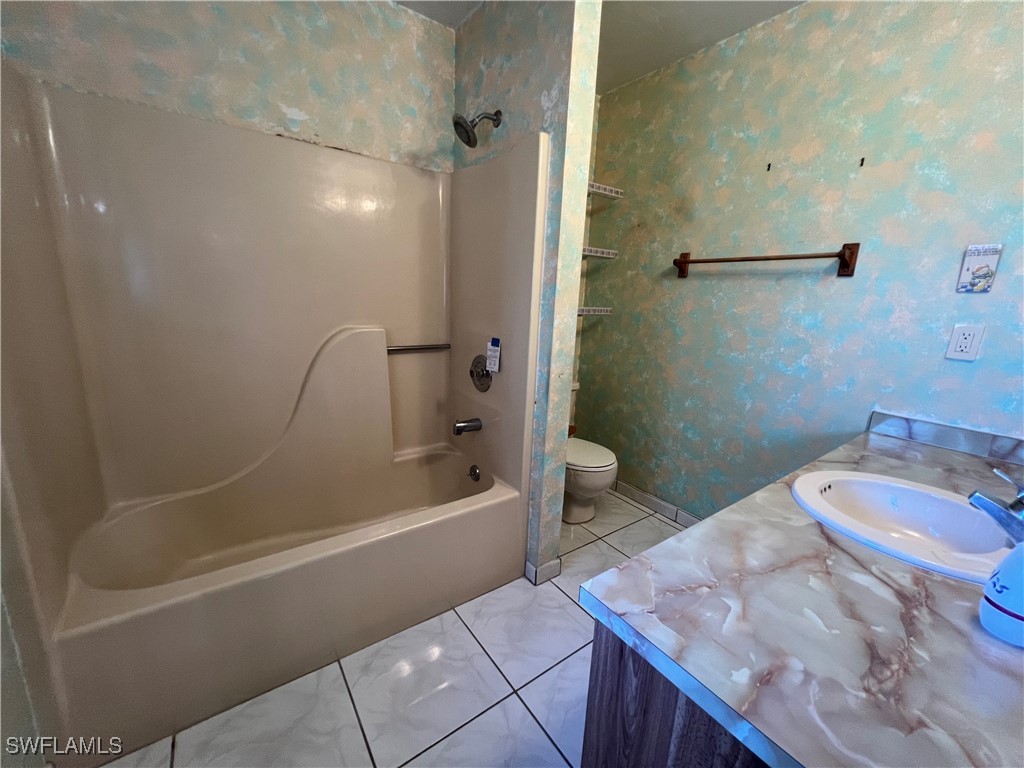 19118 Birch Road Fort Myers, FL 33967 - Photo 8 of 9 Gallery Image 8
