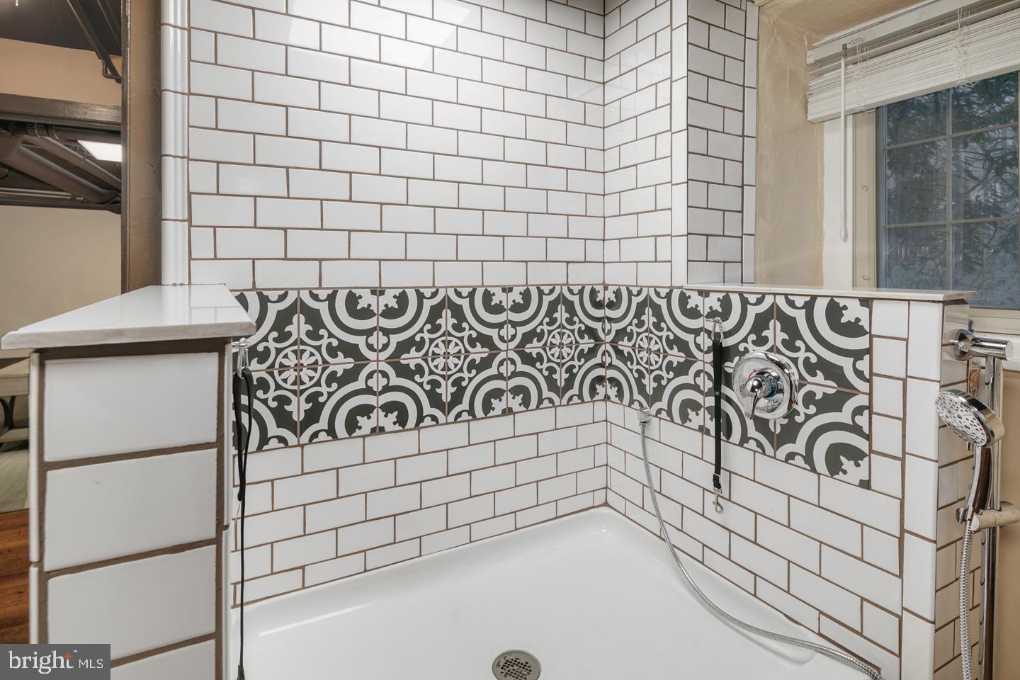 5 Orchard Lane Wallingford, PA 19086 - Photo 18 of 19 His/Her own Dog Bath